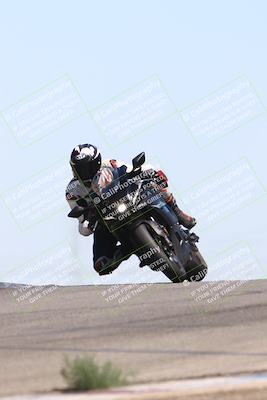 media/Aug-03-2025-TrackDaz (Sun) [[bf4a71acf9]]/C Group/1140am (Grapevine)/